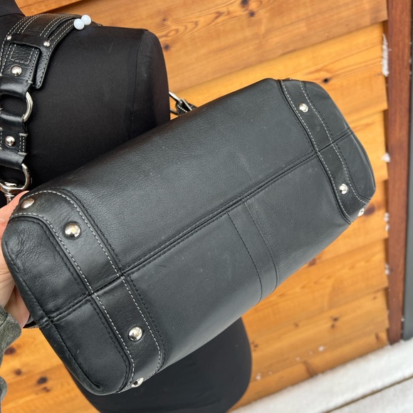 Coach Carly hobo Bag - Picture 4 of 7